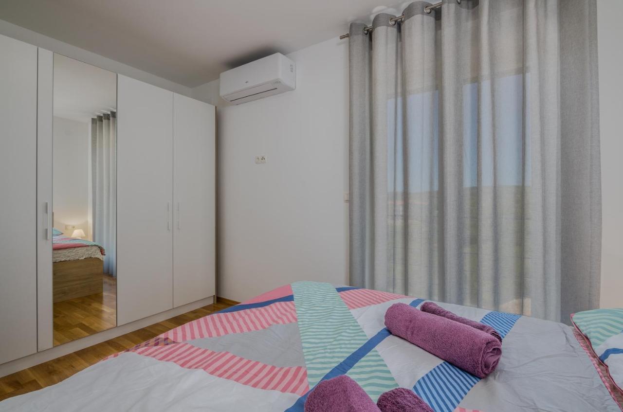 Appartment Divine Krk Town Exterior photo