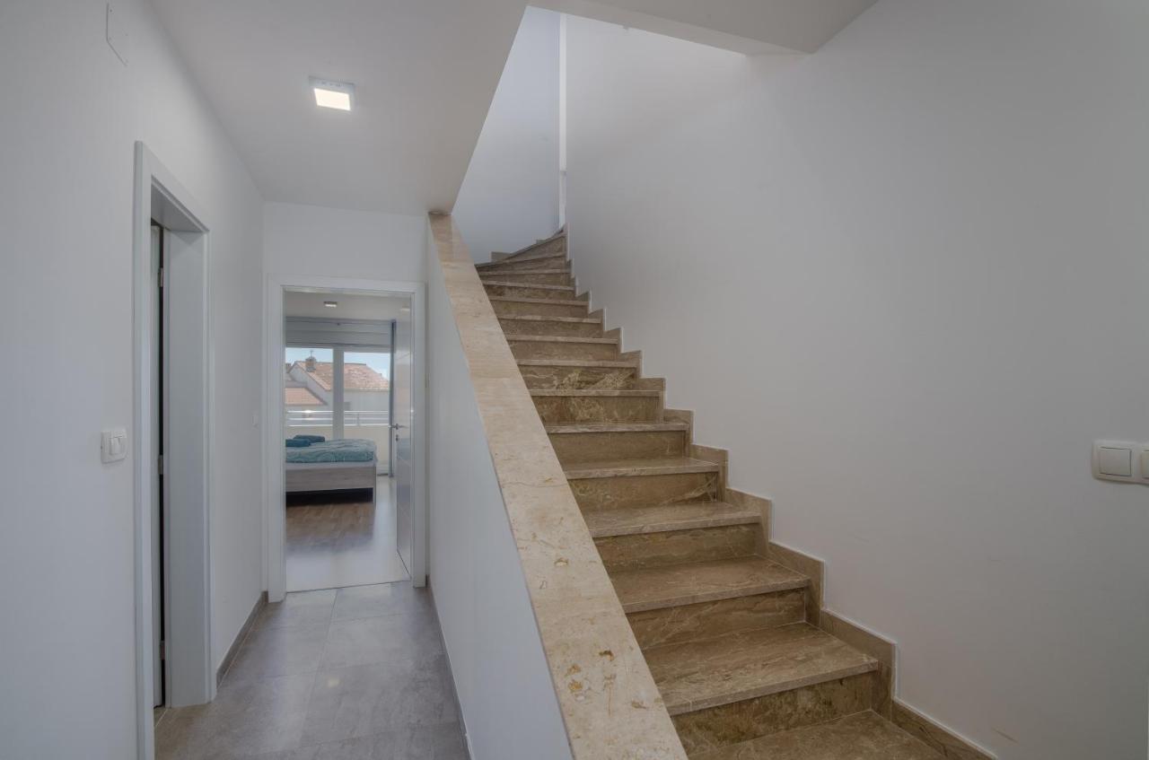 Appartment Divine Krk Town Exterior photo