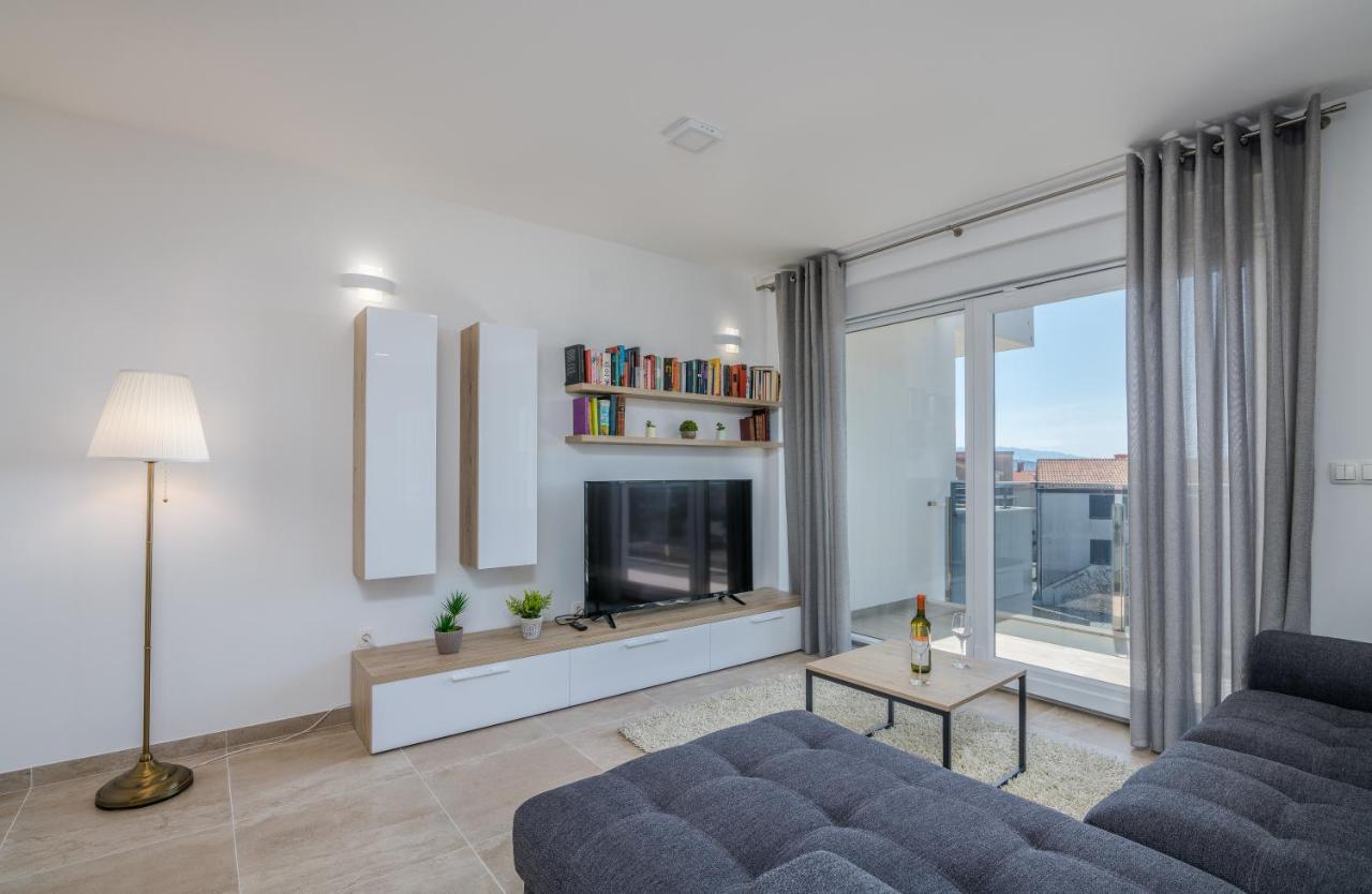 Appartment Divine Krk Town Exterior photo