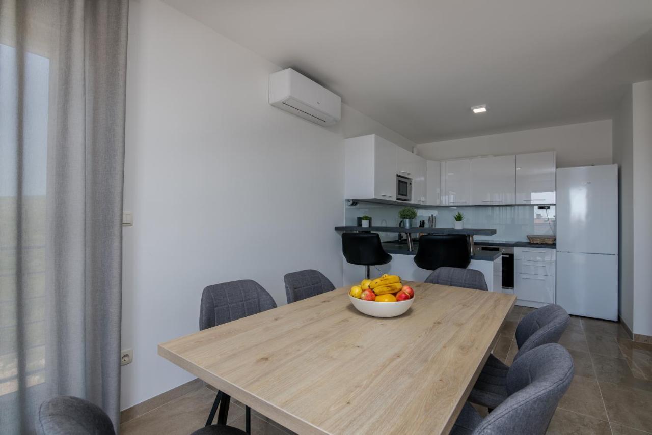 Appartment Divine Krk Town Exterior photo