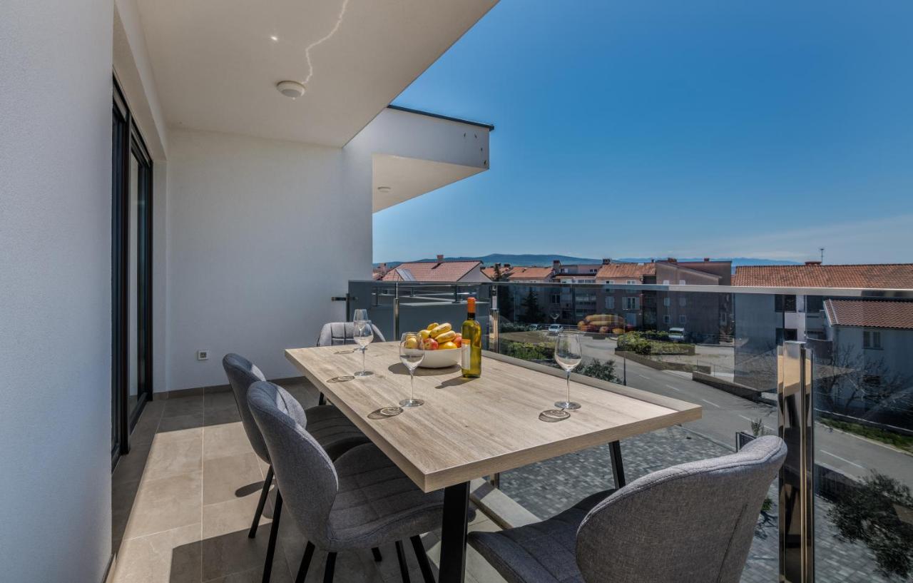 Appartment Divine Krk Town Exterior photo