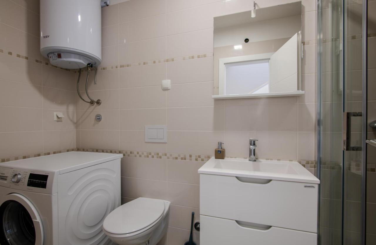 Appartment Divine Krk Town Exterior photo